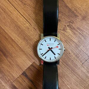 Black Leather - Genuine Mondaine Railways Watch - 30 mm